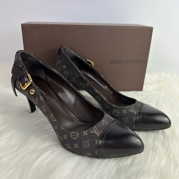 Louis Vuitton Brown Monogram Pumps Sz 39.5 - Picture 1 of 9